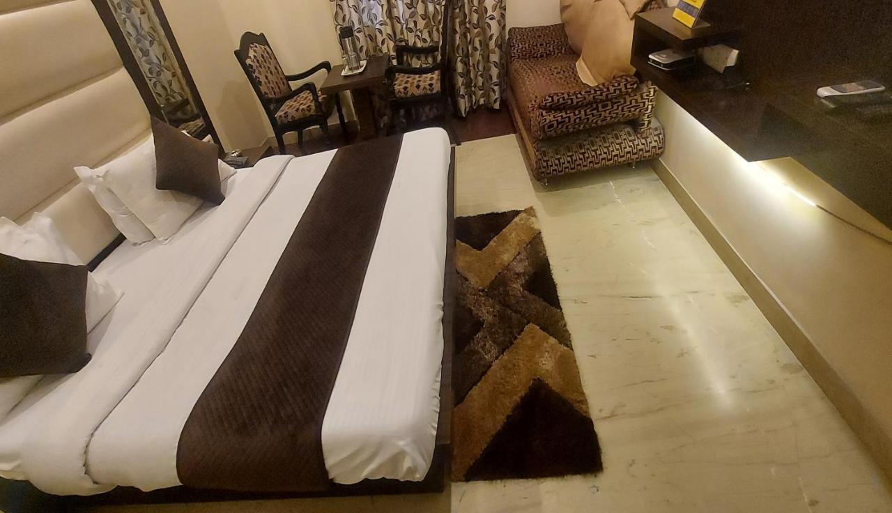 Hotel Goyal Palace Jaipur Buitenkant foto